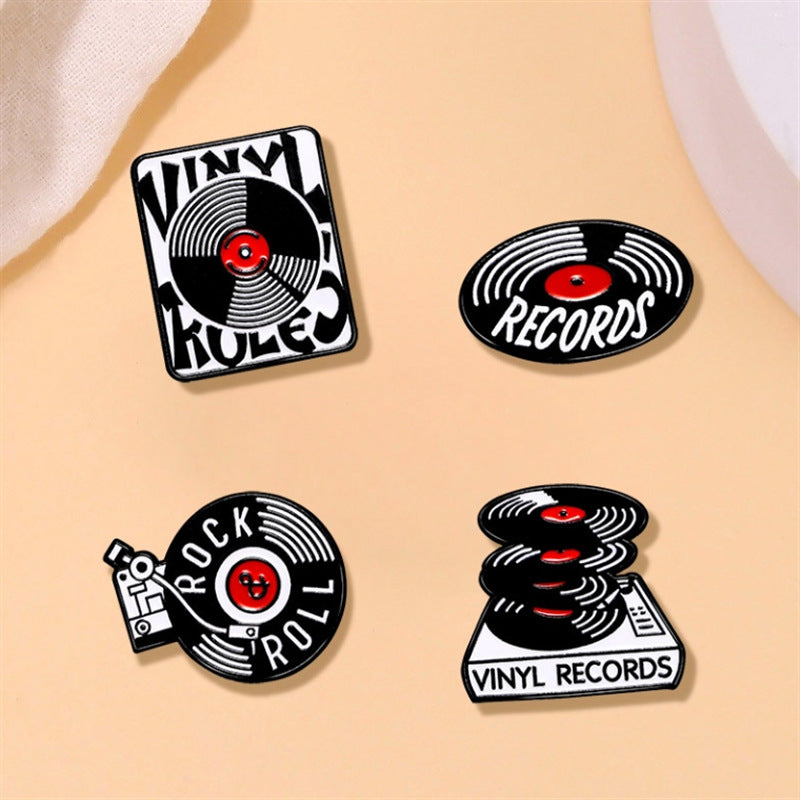 Pin Brooch Featuring Music Pattern In Zinc Alloy, Available In Black