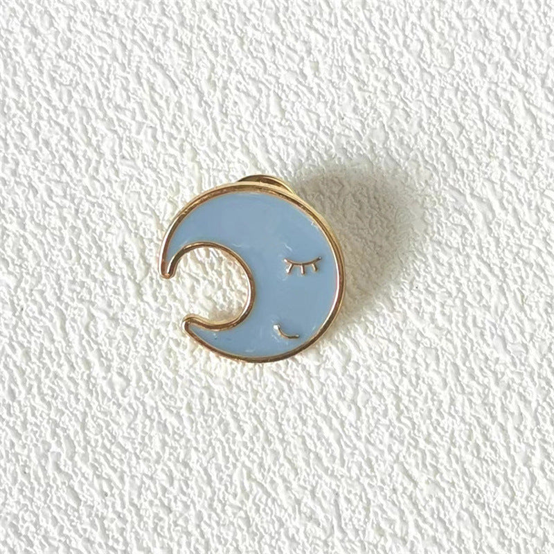 Smiley Face Pin Brooch In Durable Zinc Alloy, Stylish And Fun Accessory