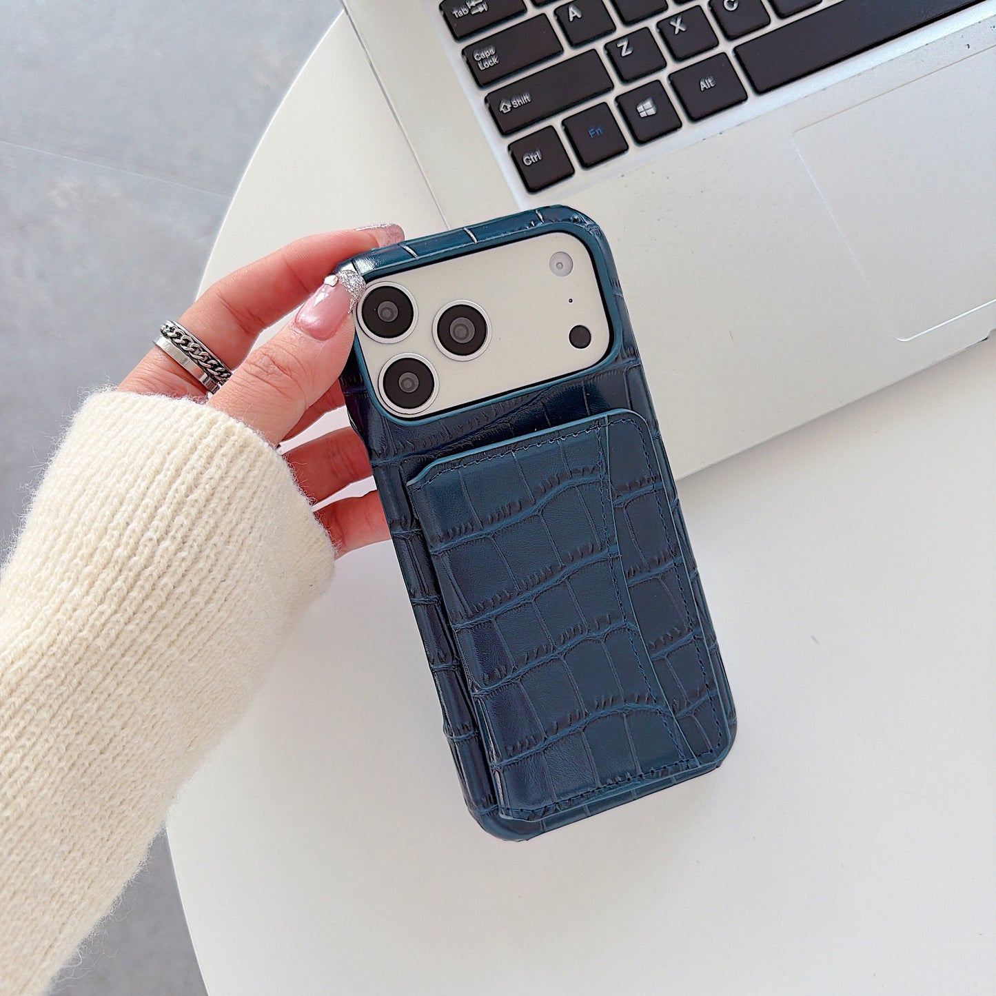 Crocodile Pattern Phone Case For Apple Devices In Black Color, Stylish And Durable Mobile Protection