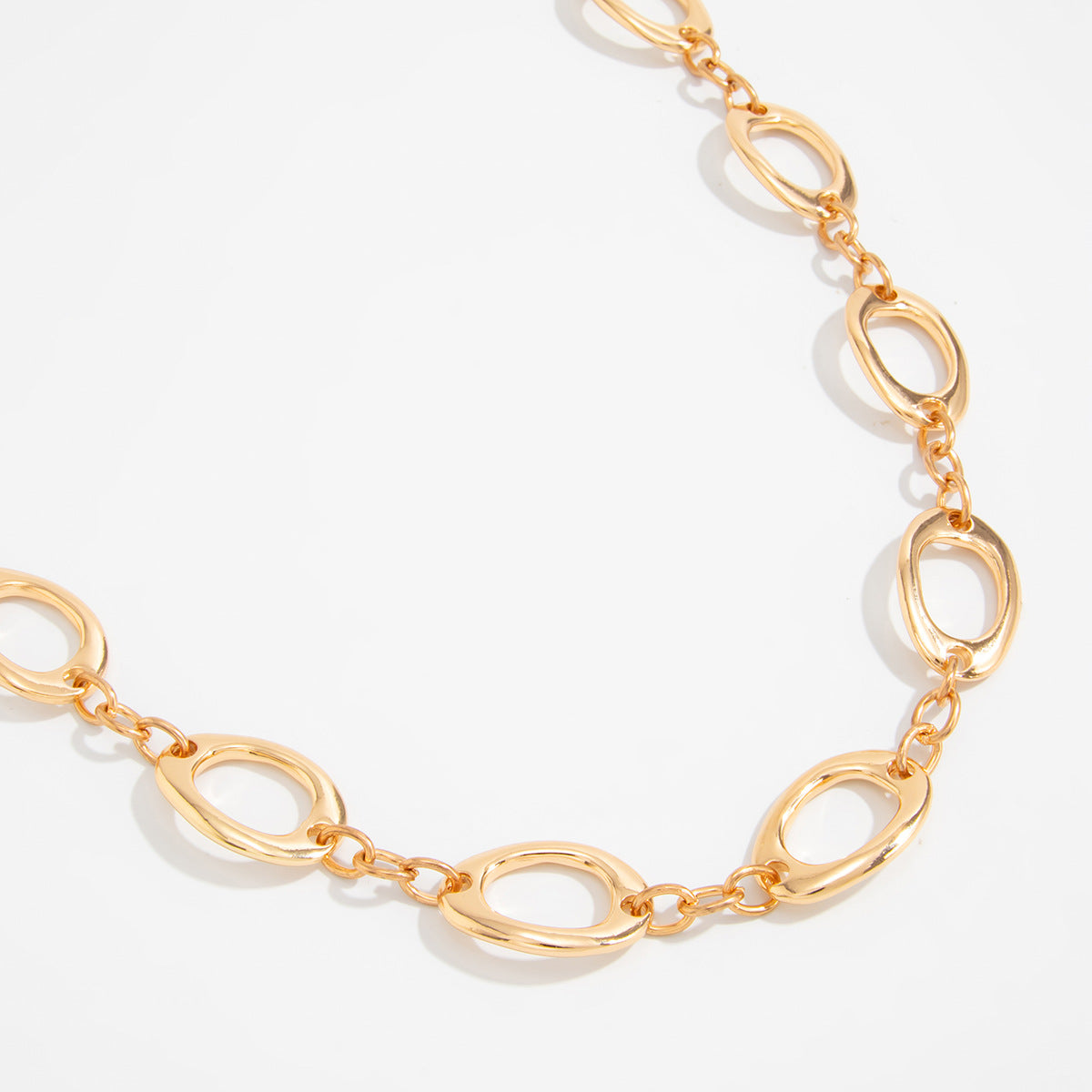 Simple Style Metal Waist Chain With Splicing Pattern In Elegant Golden Color
