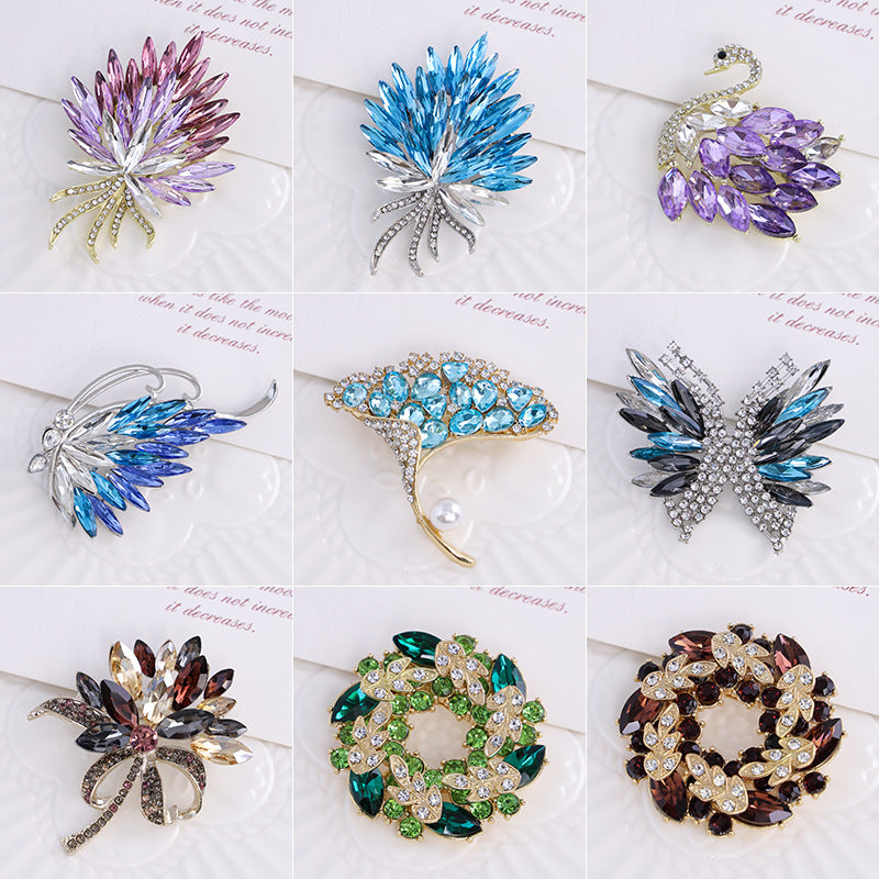 Butterfly Glass Brooch Pin Featuring Elegant Design For Stylish Jewelry Accessories