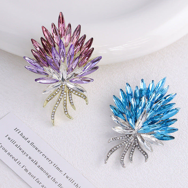 Butterfly Glass Brooch Pin Featuring Elegant Design For Stylish Jewelry Accessories