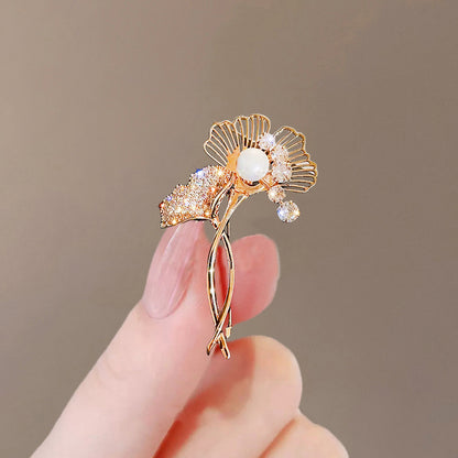 Butterfly Pin Brooch Made Of Zinc Alloy Featuring May Birthstone Emerald