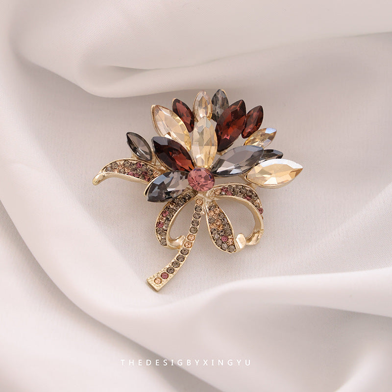Butterfly Pin Brooch Made Of Zinc Alloy Featuring May Birthstone Emerald