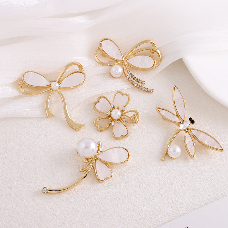 Dragonfly Brooch Pin In Zinc Alloy, Elegant Jewelry Accessory For New Year Celebrations