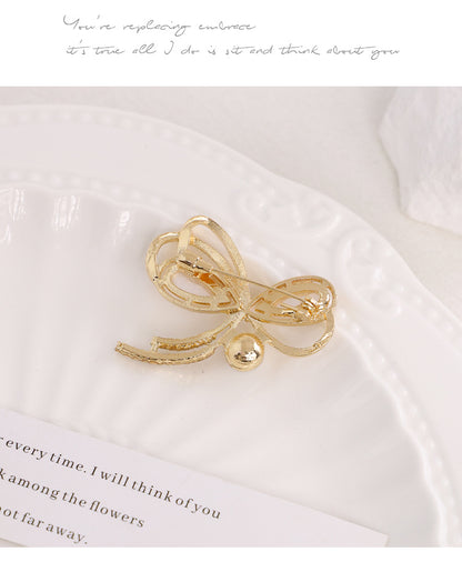 Dragonfly Brooch Pin In Zinc Alloy, Elegant Jewelry Accessory For New Year Celebrations