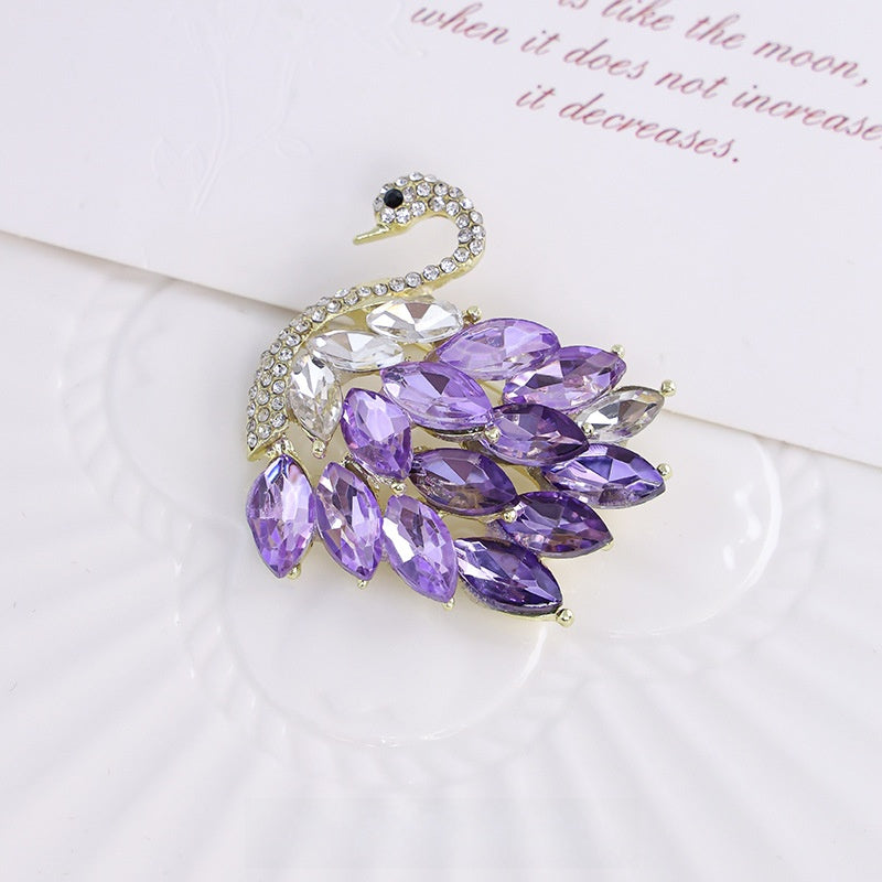 Butterfly Glass Brooch Pin Featuring Elegant Design For Stylish Jewelry Accessories