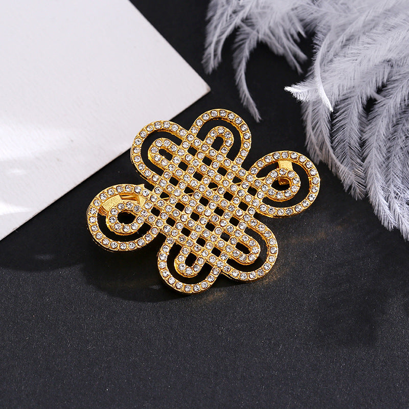 Ethnic Style Chest Ornament With Printing Pattern, Alloy Inlay Material, And Durable Alloy Construction In Golden