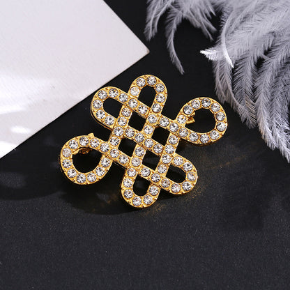 Ethnic Style Chest Ornament With Printing Pattern, Alloy Inlay Material, And Durable Alloy Construction In Golden