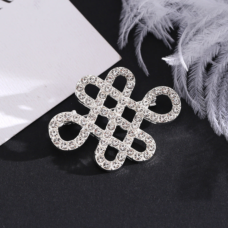 Ethnic Style Chest Ornament With Printing Pattern, Alloy Inlay Material, And Durable Alloy Construction In Golden