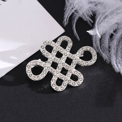 Ethnic Style Chest Ornament With Printing Pattern, Alloy Inlay Material, And Durable Alloy Construction In Golden