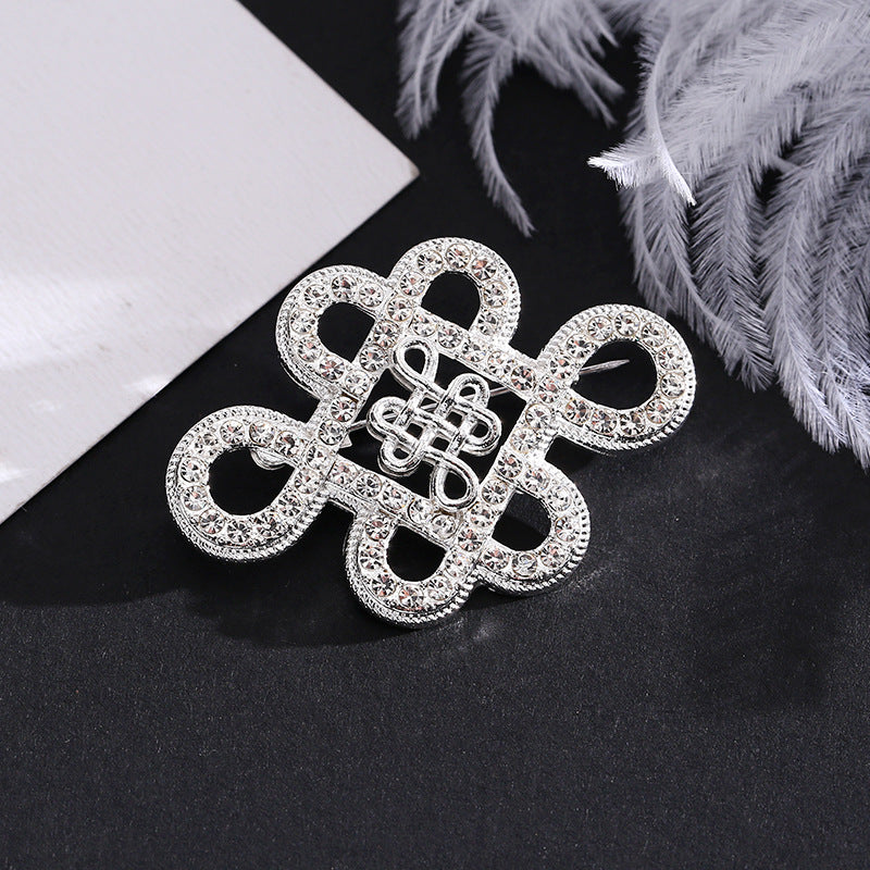 Ethnic Style Chest Ornament With Printing Pattern, Alloy Inlay Material, And Durable Alloy Construction In Golden