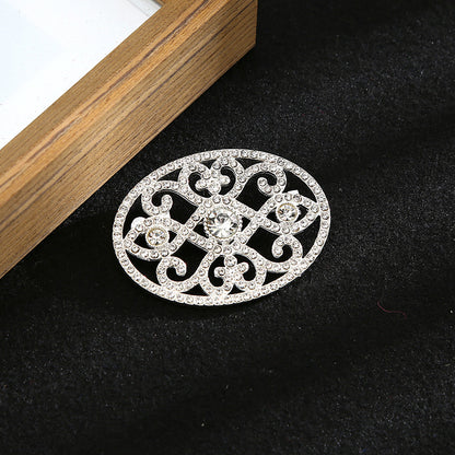 Ethnic Style Chest Ornament With Printing Pattern, Alloy Inlay Material, And Durable Alloy Construction In Golden