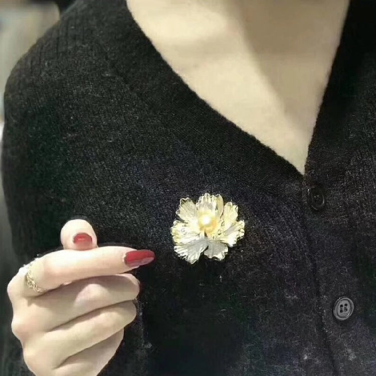 Flower Pin Brooch In Alloy Material, Elegant Golden Tone Accessory For Stylish Outfits