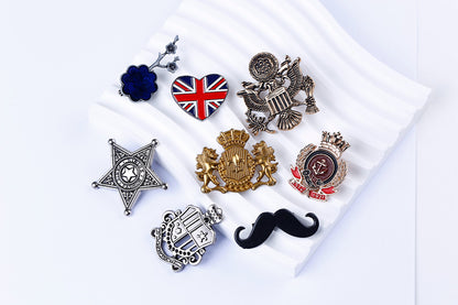 Pin Brooches Made Of Alloy In Elegant Golden Color