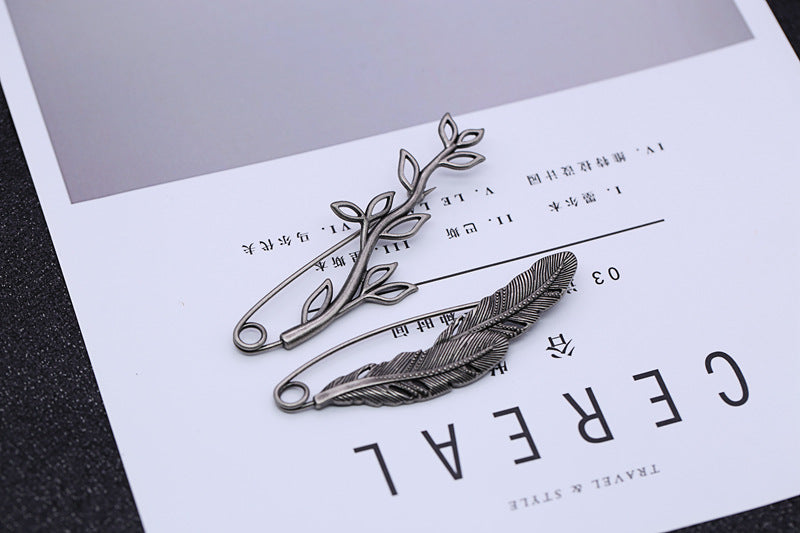 Pin Brooches Featuring Leaves Pattern Made Of Durable Alloy Material