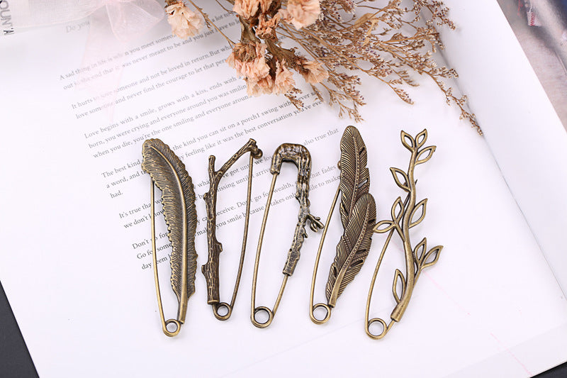 Pin Brooches Featuring Leaves Pattern Made Of Durable Alloy Material