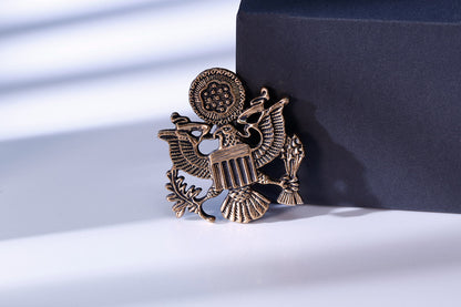 Pin Brooches Made Of Alloy In Elegant Golden Color