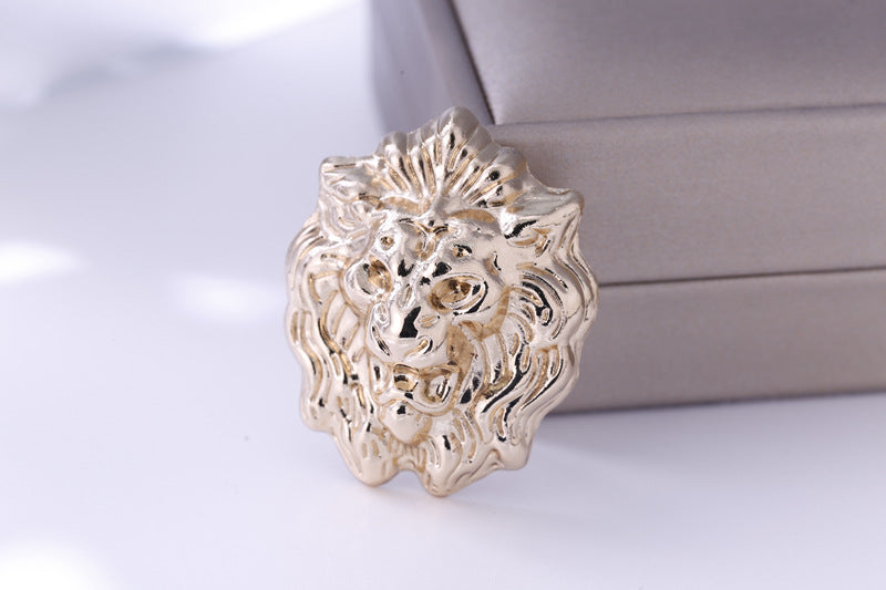 Pin Brooches Made Of Alloy In Elegant Golden Color