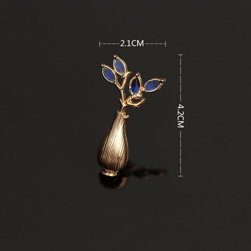 Animal Pattern Alloy Brooch Pin In Colour, Stylish Jewelry Accessory For All Occasions