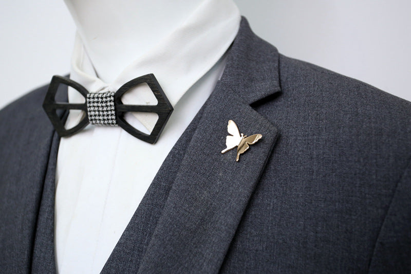 Leaf Pattern Alloy Brooch Pin In Golden Color, Stylish Jewelry Accessory