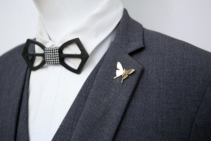 Leaf Pattern Alloy Brooch Pin In Golden Color, Stylish Jewelry Accessory