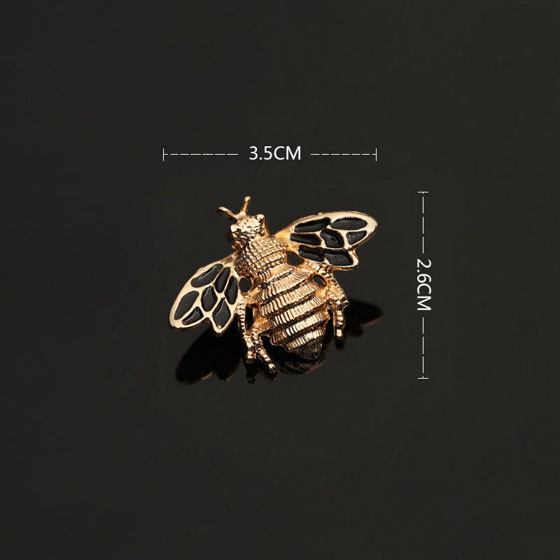 Animal Pattern Alloy Brooch Pin In Colour, Stylish Jewelry Accessory For All Occasions