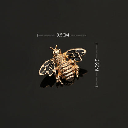 Animal Pattern Alloy Brooch Pin In Colour, Stylish Jewelry Accessory For All Occasions
