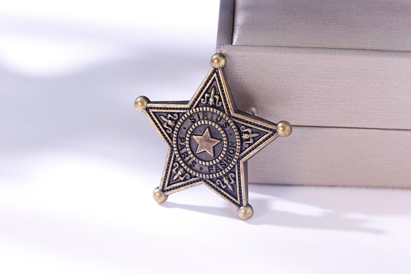 Pin Brooches Made Of Alloy In Elegant Golden Color