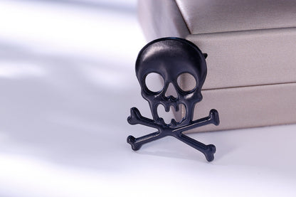 Pin Brooches Made Of Alloy In Elegant Golden Color
