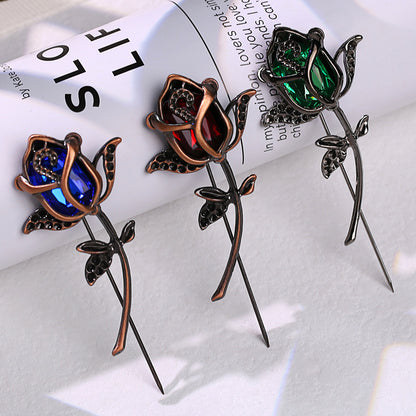 Rose Pattern Alloy Brooch Pin In Elegant Golden Finish For Stylish Accessories