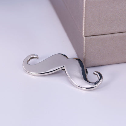 Pin Brooches Made Of Alloy In Elegant Golden Color