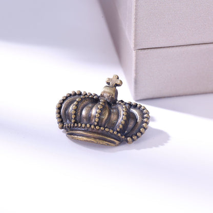Pin Brooches Made Of Alloy In Elegant Golden Color