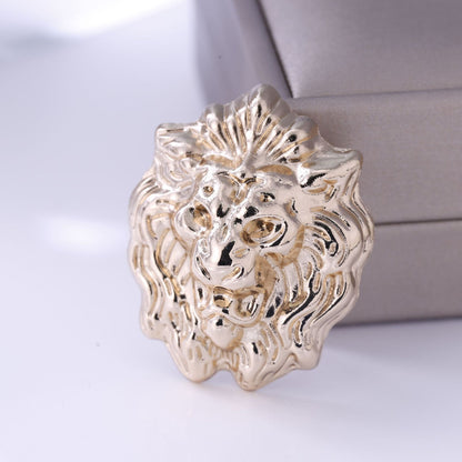 Pin Brooches Made Of Alloy In Elegant Golden Color