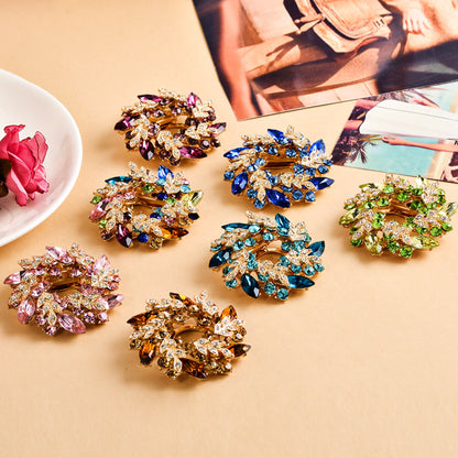 Flower Pin Brooch In Alloy Featuring Crystal Inlay, Elegant White Design For Stylish Accessories