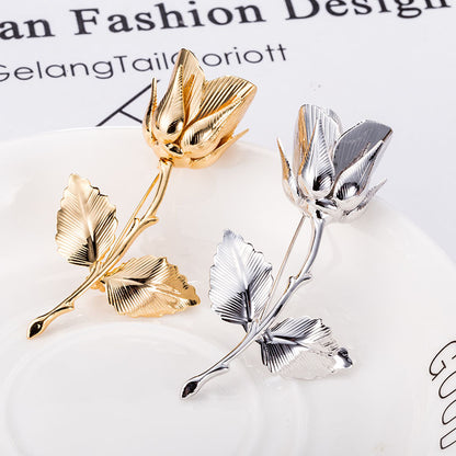 Rose Pattern Copper Brooch Pin In Elegant Golden Finish For Stylish Jewelry Accessory