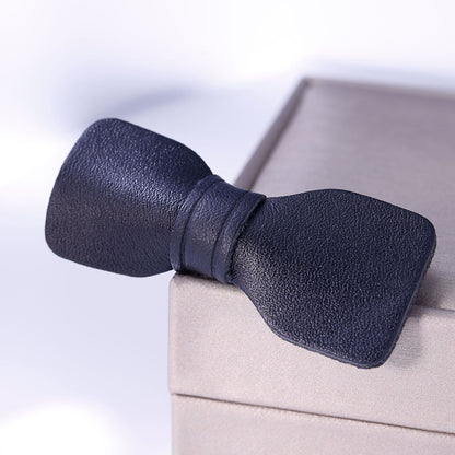 Pin Brooches Made Of Alloy In Elegant Golden Color