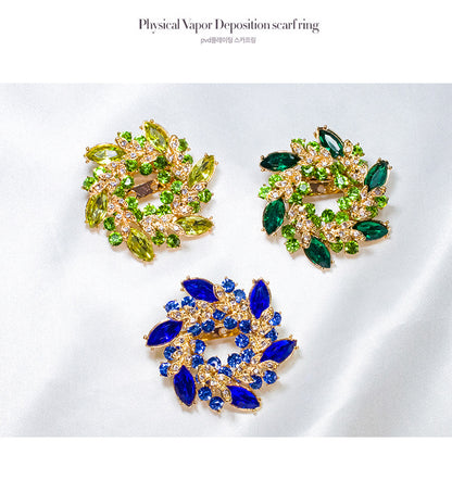 Flower Pin Brooch In Alloy Featuring Crystal Inlay, Elegant White Design For Stylish Accessories