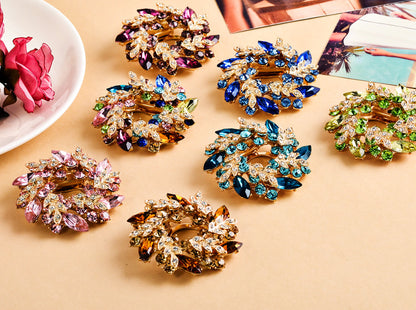 Flower Pin Brooch In Alloy Featuring Crystal Inlay, Elegant White Design For Stylish Accessories