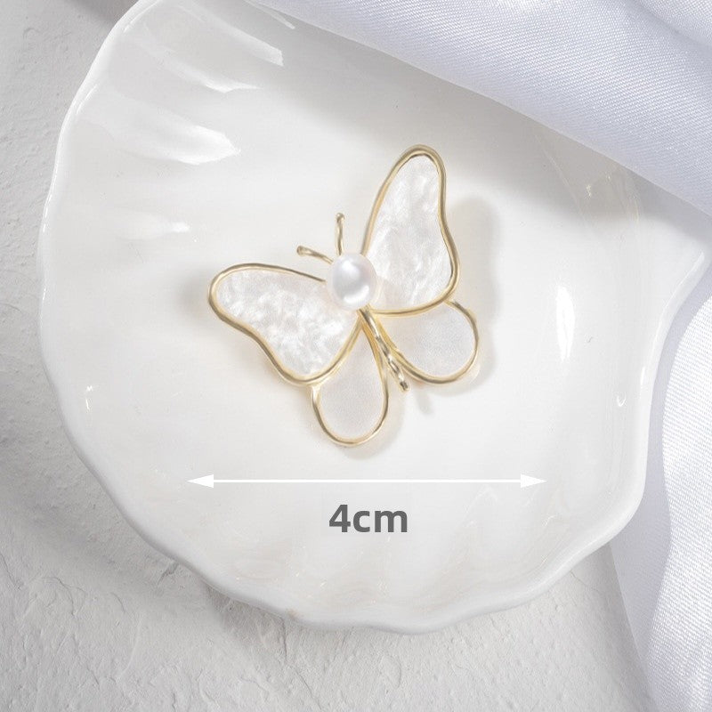 Butterfly Pin Brooch Made Of Zinc Alloy Featuring May Birthstone Emerald