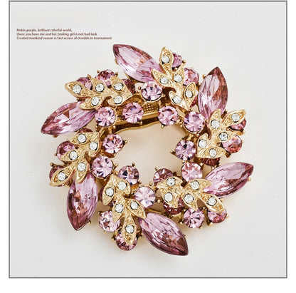 Flower Pin Brooch In Alloy Featuring Crystal Inlay, Elegant White Design For Stylish Accessories