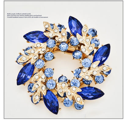 Flower Pin Brooch In Alloy Featuring Crystal Inlay, Elegant White Design For Stylish Accessories