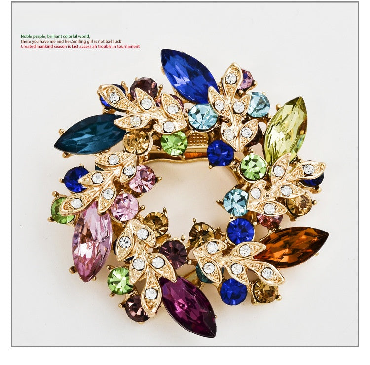 Flower Pin Brooch In Alloy Featuring Crystal Inlay, Elegant White Design For Stylish Accessories