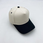 【Model a Beige Tail Buckle】Beige + Black Brim
