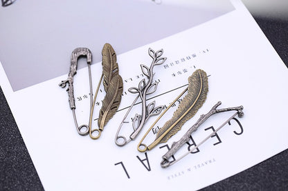 Pin Brooches Featuring Leaves Pattern Made Of Durable Alloy Material
