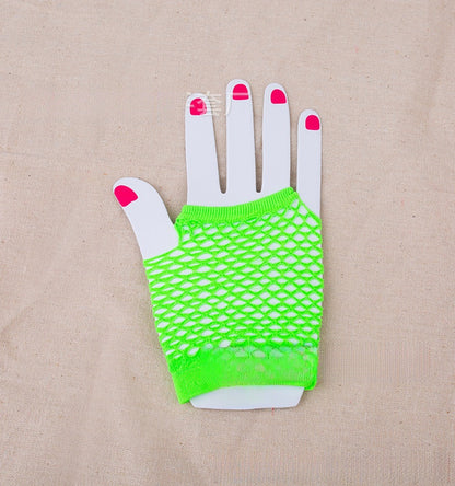 Black Adult Gloves Featuring Classic Design For Everyday Use