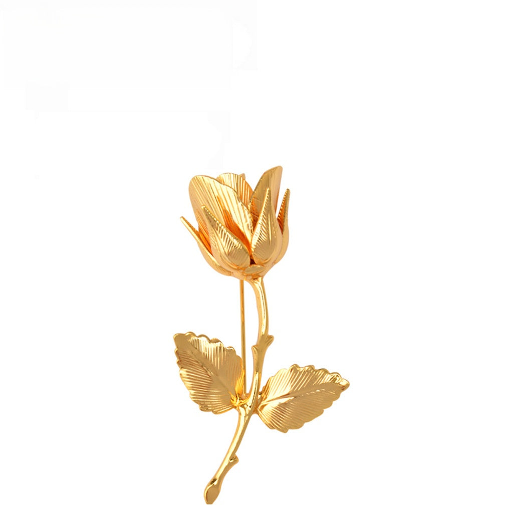 Rose Pattern Copper Brooch Pin In Elegant Golden Finish For Stylish Jewelry Accessory