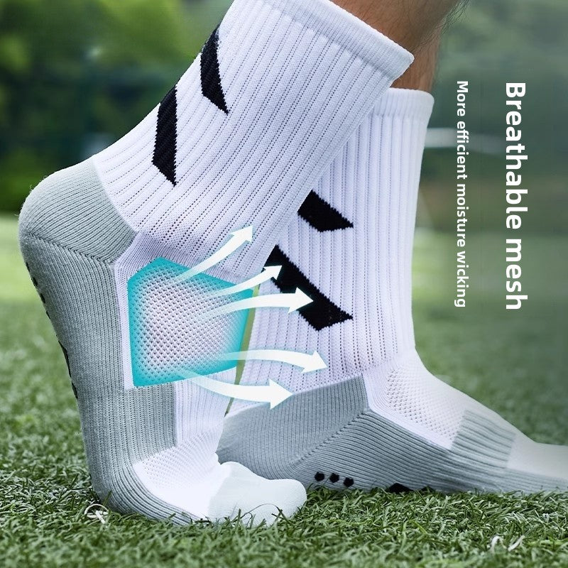 Men's Polyester Non-Slip Sports And Casual White Socks For Comfortable Wear