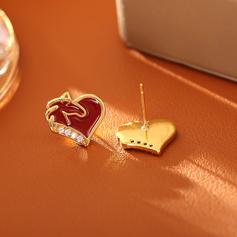Heart Shape Copper Pendant Necklace For Women Featuring Enamel Craft