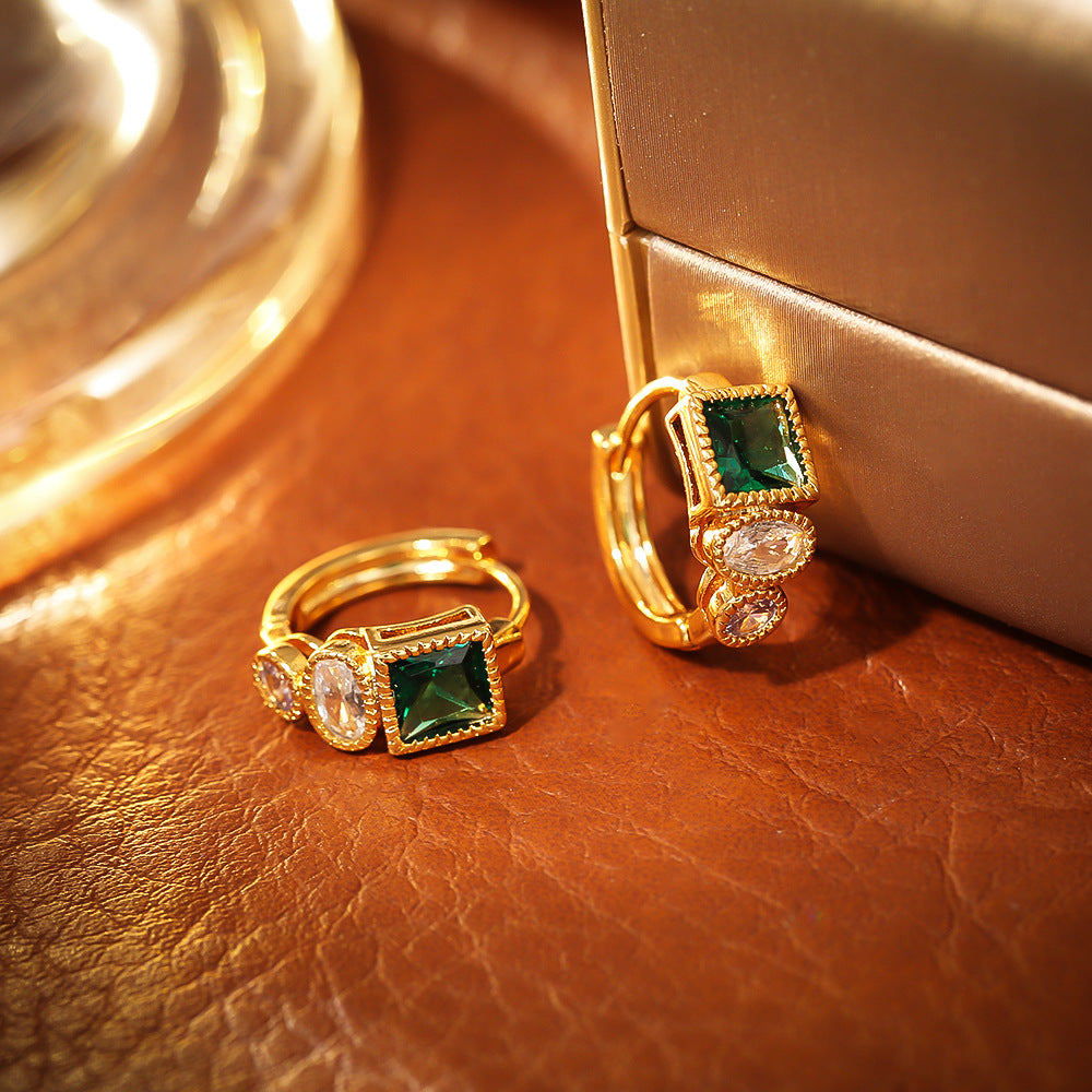 For Ear Clips Featuring PVD Coated Gold Plating Process And Durable Copper Material In Green